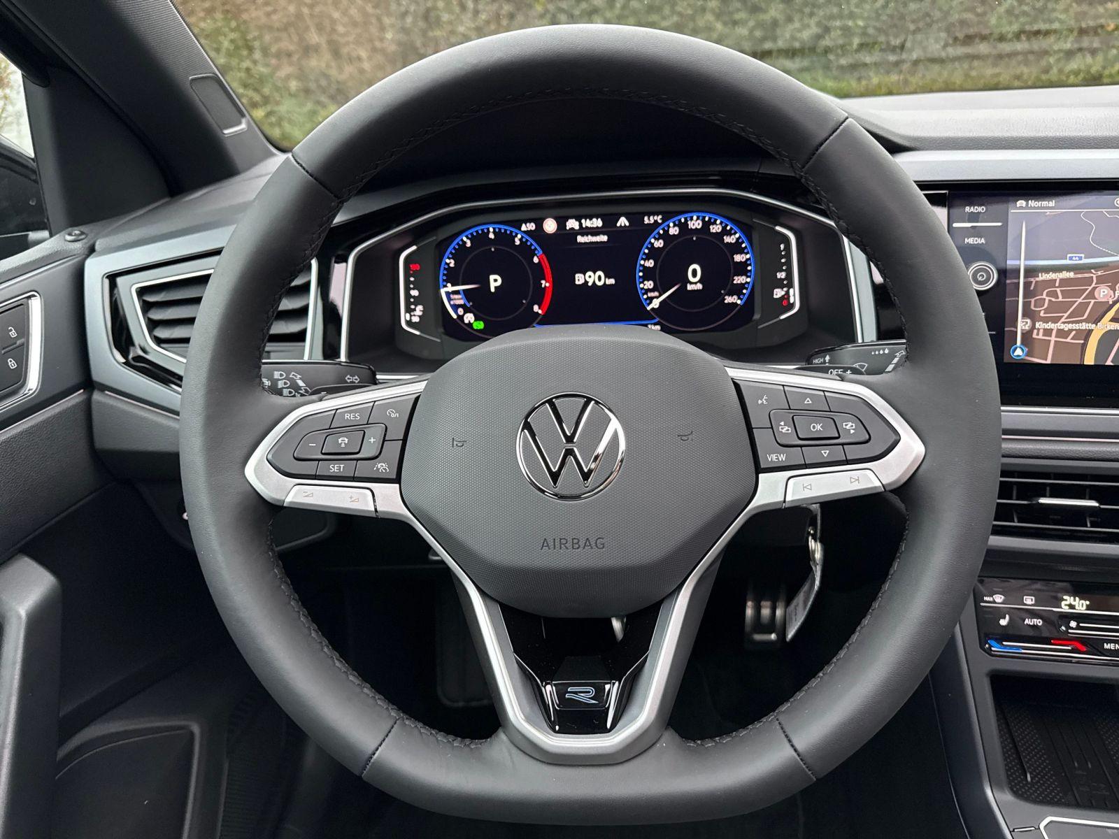 Volkswagen Polo 1.0 TSI DSG R-Line