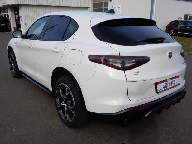 Alfa Romeo Stelvio Q4 Veloce