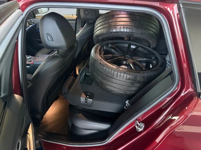 BMW 330 330i M-Sport Touring xDrive