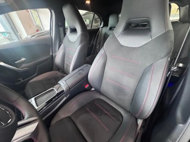 Mercedes-Benz A 200 AMG Line