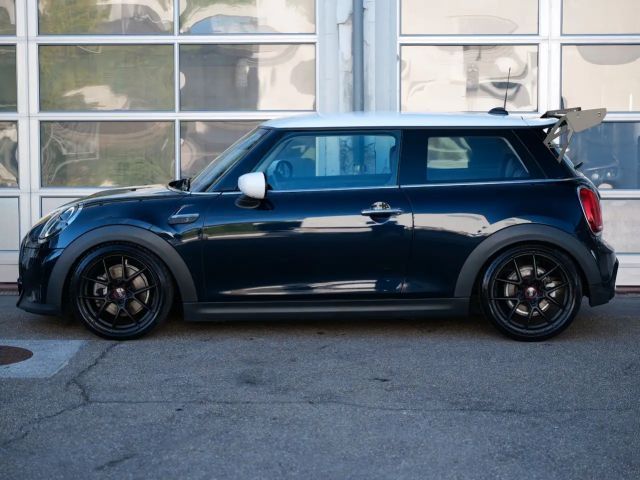 MINI Cooper S DKG LEDER+NAVI PLUS+CAM+HUD+DRIVING ASS