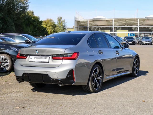 BMW 320 320d M-Sport Sedan xDrive