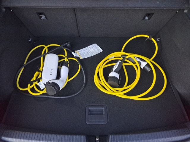 Cupra Born Born NAV LED KAM ACC GJ-REIF 19' 4xKAM SHZ