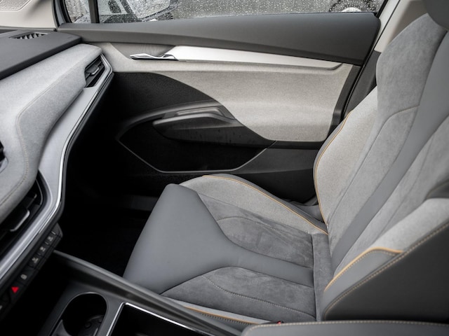 Skoda Enyaq ACC SpurH KeyLess