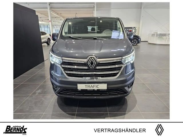 Renault Trafic Blue EDC Spaceclass