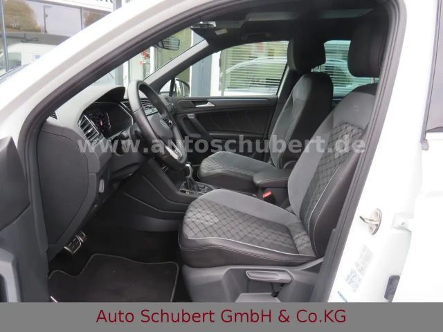 Volkswagen Tiguan 1.5 TSI DSG R-Line