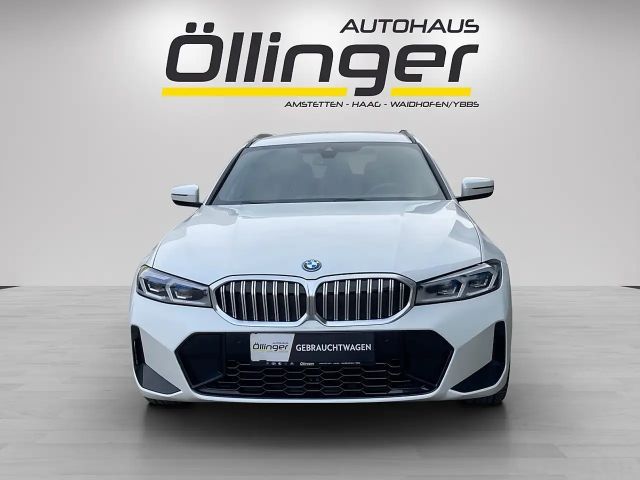 BMW 320 320e M-Sport Touring xDrive