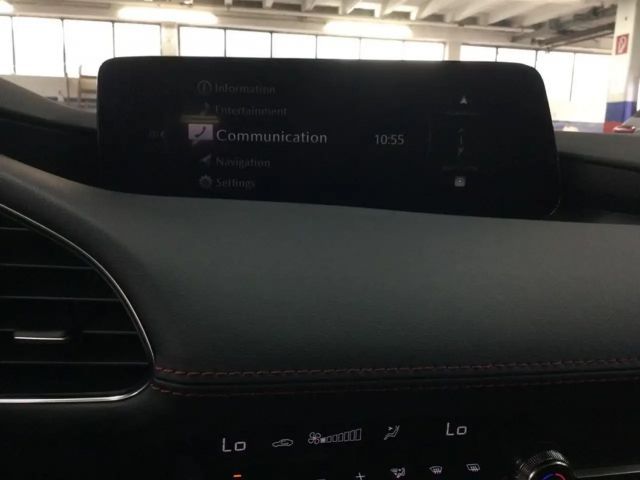 Mazda 3 Homura SkyActiv e-Skyactiv