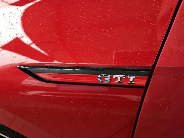 Volkswagen Golf 2.0 TSI DSG GTI