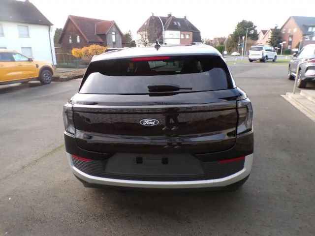 Ford Explorer Premium RWD