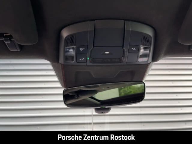 Porsche 992 Carrera Coupé GTS