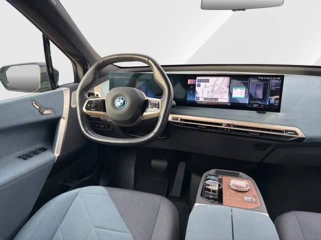 BMW iX xDrive50