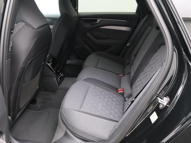 Audi A6 Avant S-Tronic