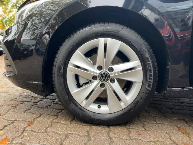 Volkswagen Golf DSG Golf VIII Life Variant