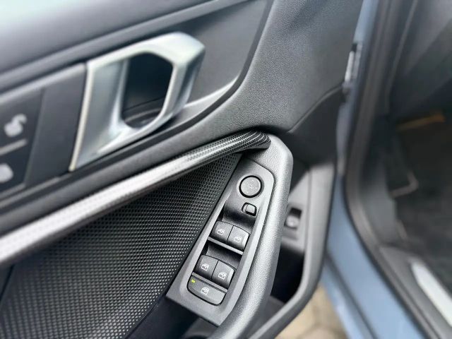 BMW 120 120i Sedan Sport Line