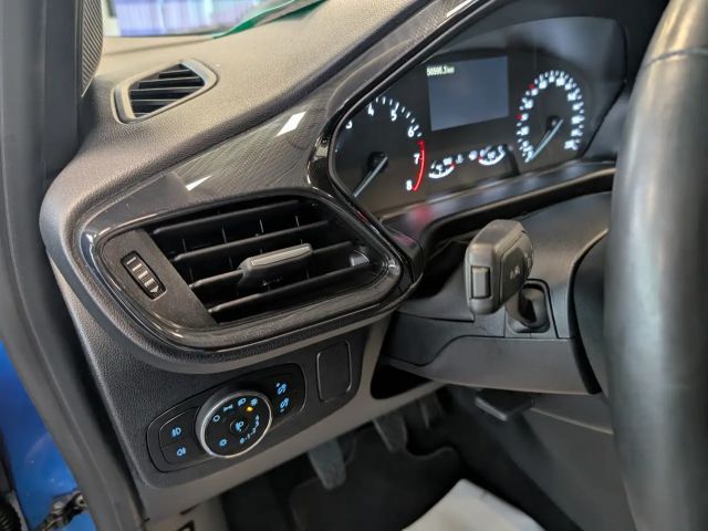 Ford Puma EcoBoost Titanium