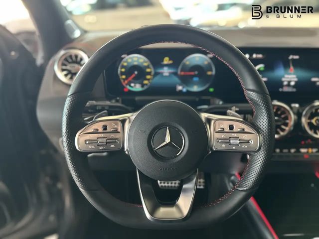 Mercedes-Benz EQA 350 4MATIC AMG Line