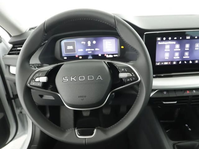 Skoda Octavia Essence TSI