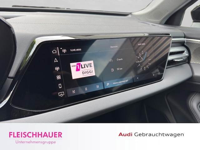 Audi A6 Avant Quattro S-Tronic