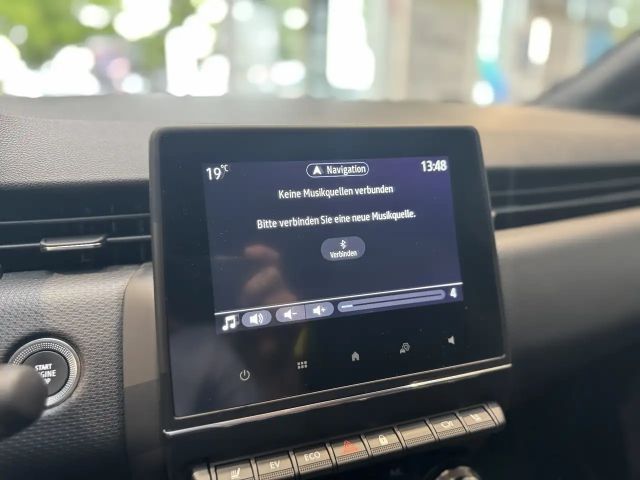 Renault Clio E-Tech Hybrid Intens