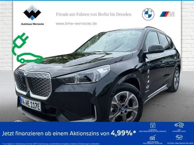 BMW iX1 xDrive30
