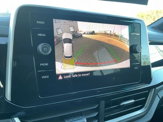 Volkswagen T-Roc 1.5 TSI DSG R-Line