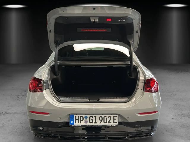 Mercedes-Benz CLA 350 4MATIC AMG Line