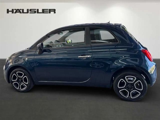Fiat 500 1.0 Hybrid Club,  PDC, Klima, Tempomat,
