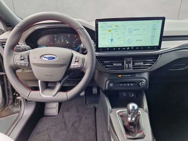 Ford Focus EcoBoost ST Line