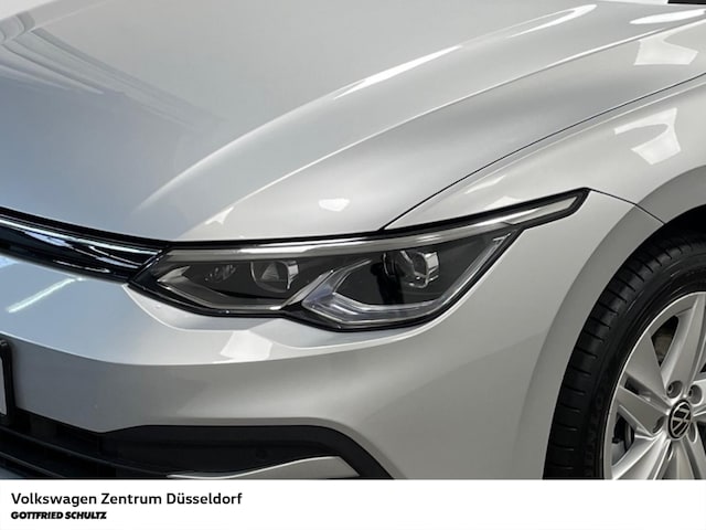 Volkswagen Golf 1.5 eTSI DSG Life Variant