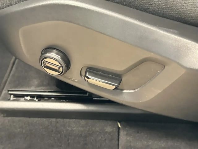 Volvo XC60 Momentum