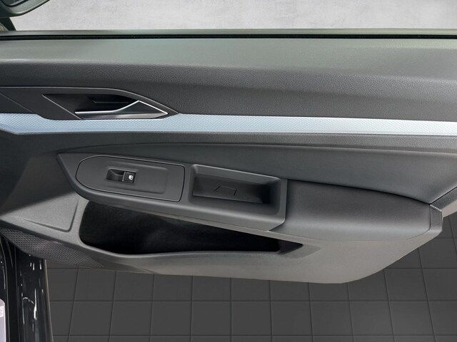 Volkswagen Golf 1.5 eTSI DSG