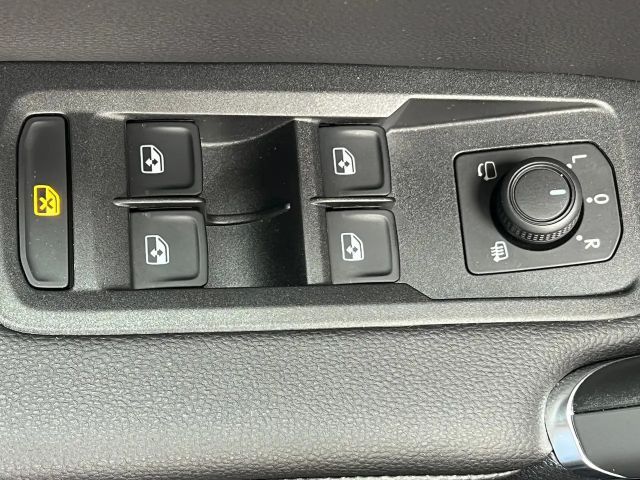 Volkswagen Touran 2.0 TDI DSG IQ.Drive