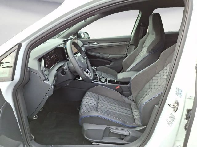 Volkswagen Golf 1.5 TSI R-Line Variant