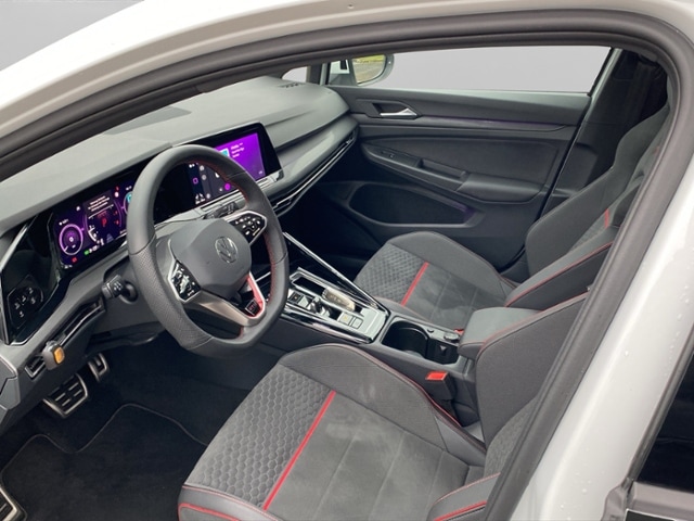 Volkswagen Golf 2.0 TSI DSG Golf VIII