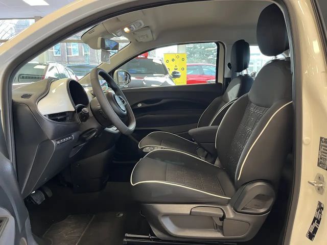 Fiat 500e R.cam*SHZ*Totwinkelass*42Kwh*Spurhalteass