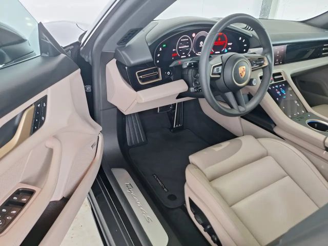 Porsche Taycan 4S Cross Turismo
