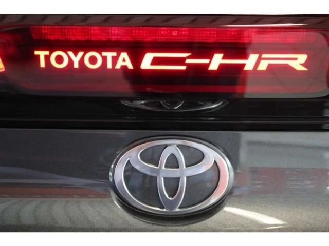 Toyota C-HR Hybride Team D