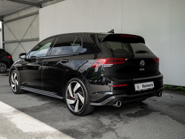 Volkswagen Golf 2.0 TSI DSG