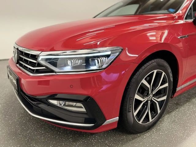 Volkswagen Passat R-Line