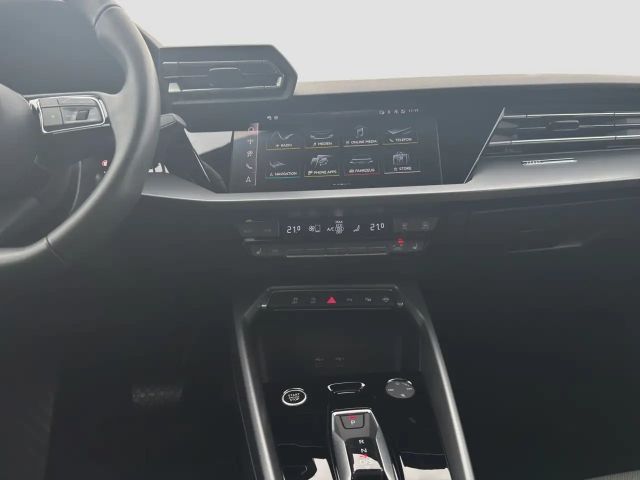 Audi A3 30 TFSI S-Tronic Sedan