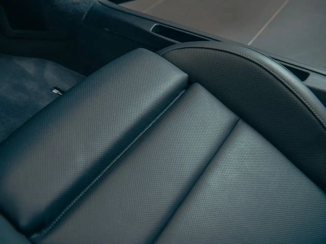 Porsche 911 Cabrio Carrera