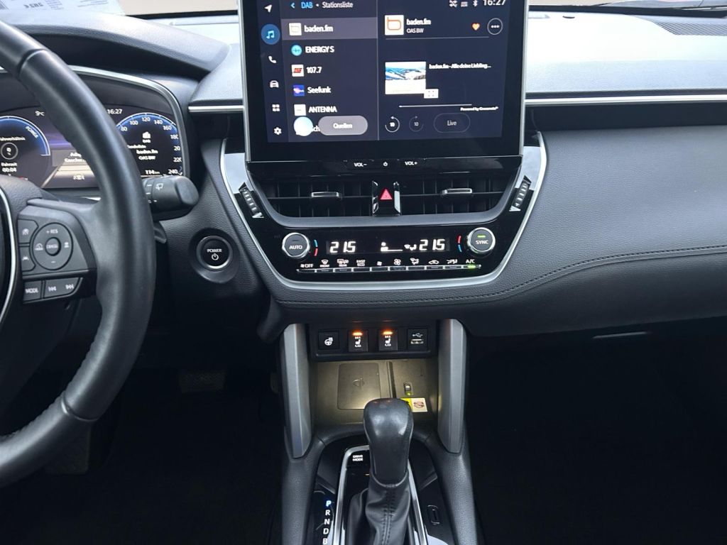 Toyota Corolla Cross 5-deurs Team D