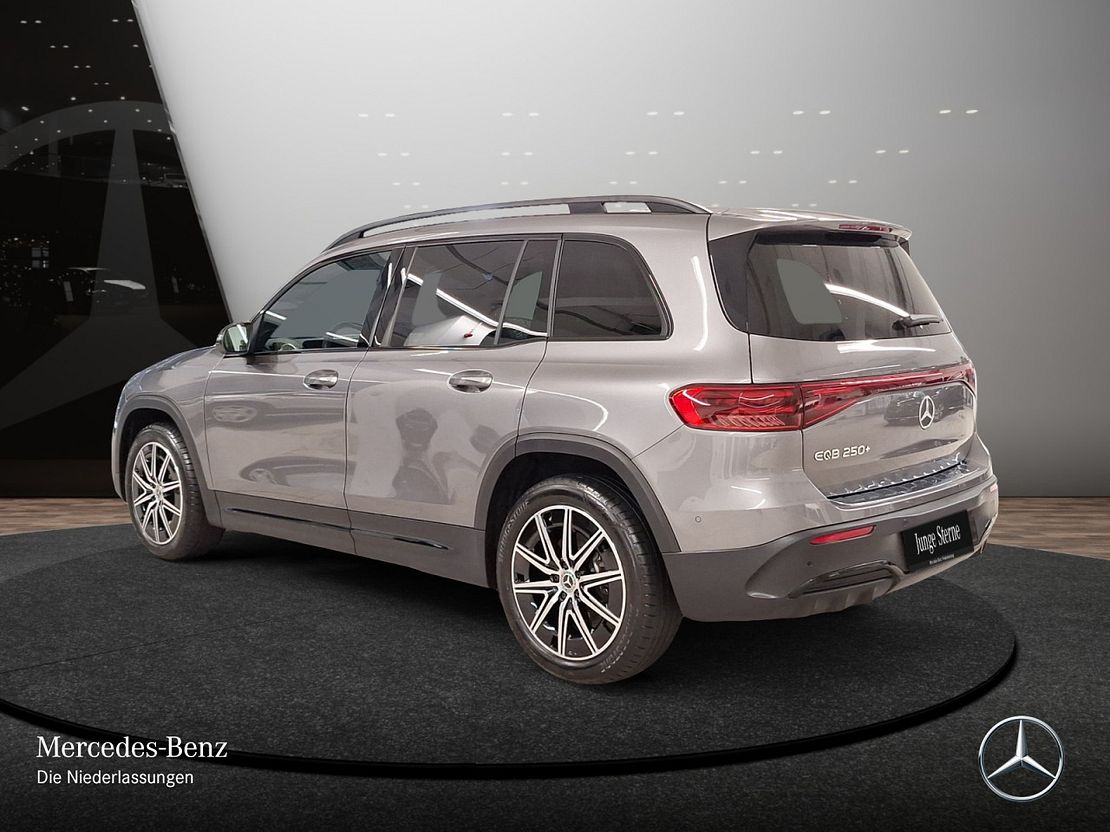 Mercedes-Benz EQB 250