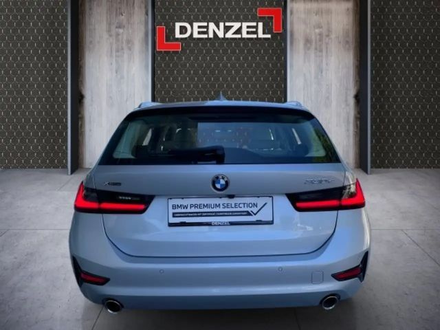 BMW 330 330e Touring xDrive