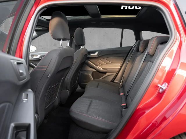 Ford Focus ST Line Wagon