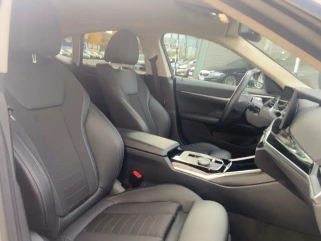 BMW i4 Coupé Gran Coupé Sedan eDrive35