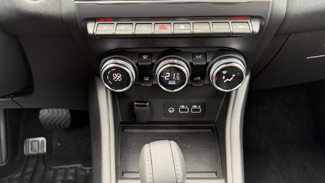 Renault Captur EDC Hybrid Techno