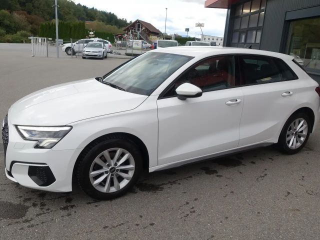 Audi A3 35 TFSI Ambiente