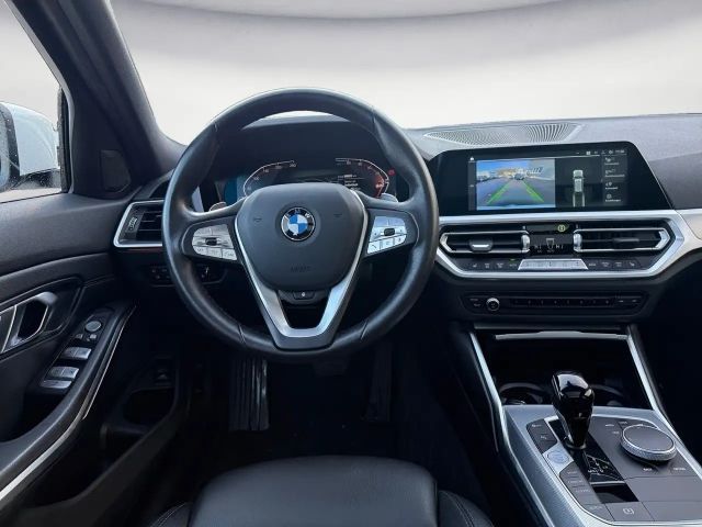 BMW 320 320d Touring xDrive